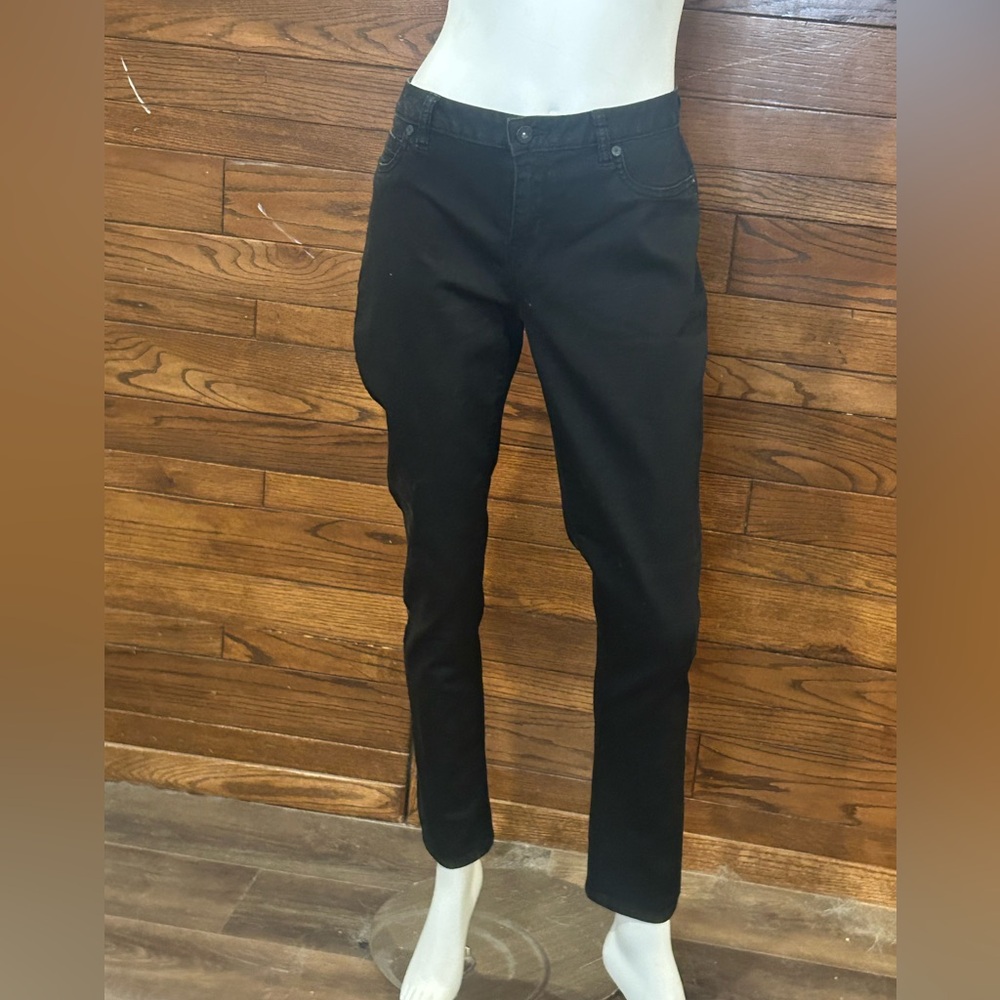 MIA DH3. Mid rise. 10 x 31. Black Straight Jeans Sleek Tailored Fit